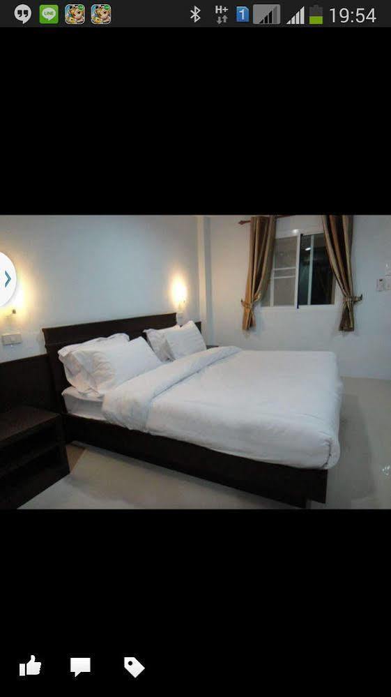 Prajak Inn Udon Thani Eksteriør billede